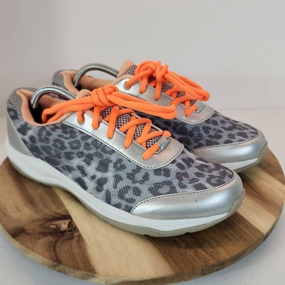 Vionic 335 Neptune Women's Sneakers Size 11 Gray Leopard Print Training Walking - Picture 3 of 10